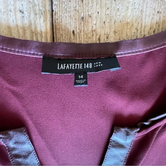 Lafayette 148 Silk & Leather Trim Blouse Burgundy Red Size 14 Large - Picture 5 of 6